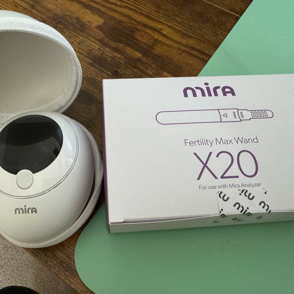 Mira Fertility Monitor and Max Fertility Wands x20
